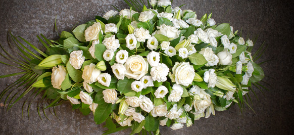 SYMPATHY WREATHS AND FLOWERS