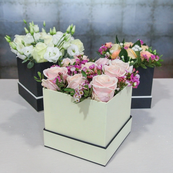 Burgeon Floral Design. Fresh Flowers Hat Box