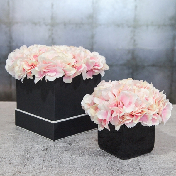 where can i get silk flowers