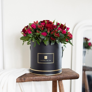 Picture of Red Rose Hat Box