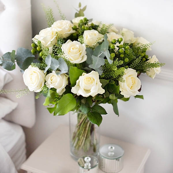 18 Luxury White Roses With Green Hyperican Berries & Seasonal Foliage 